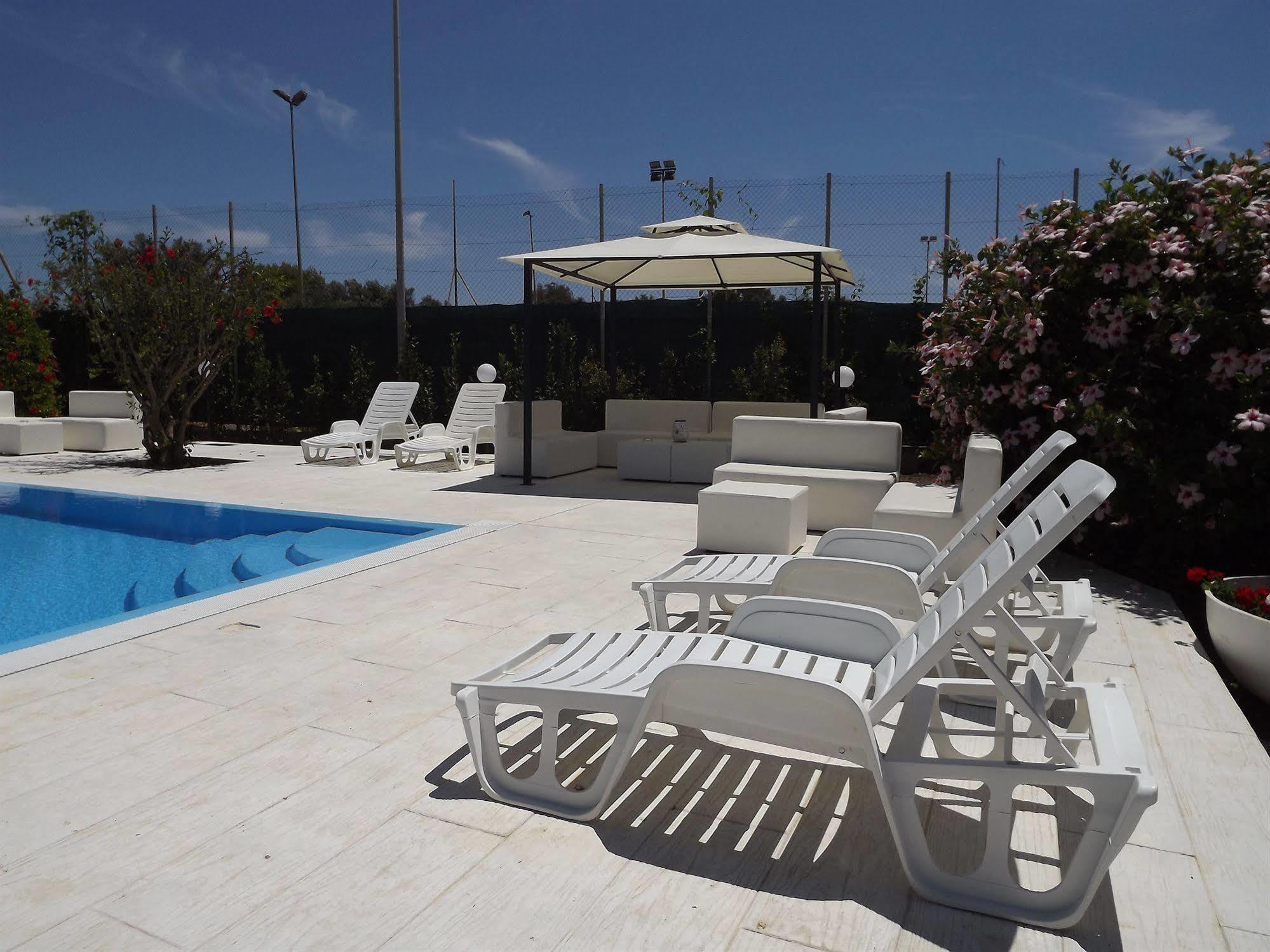 Hotel Aria Di Mare Marina di Ragusa Exterior photo